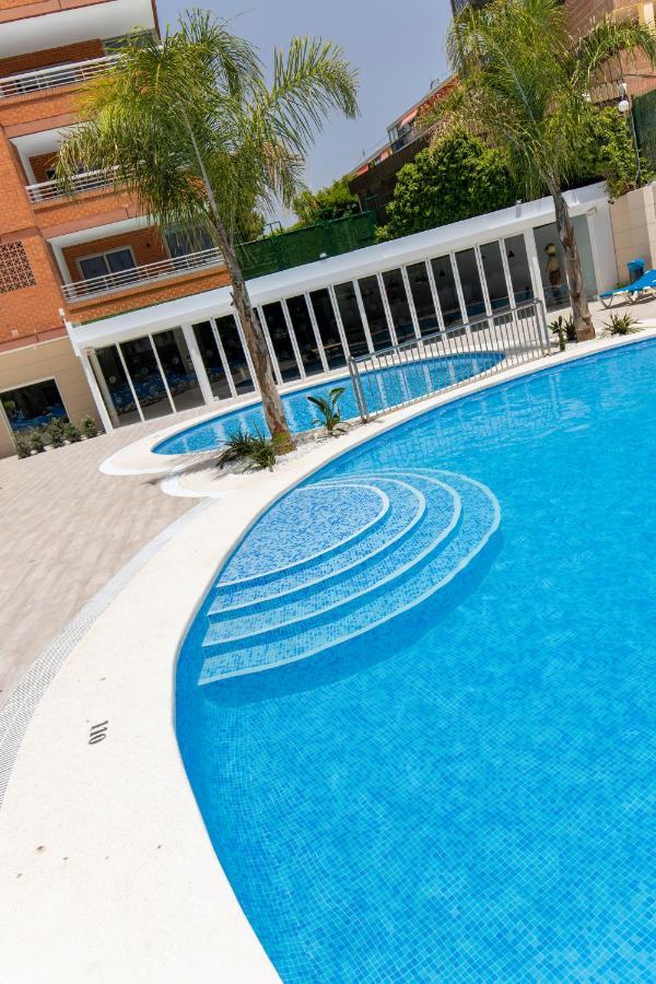 Aparthotel Bcl Levante Lux Benidorm Exterior foto